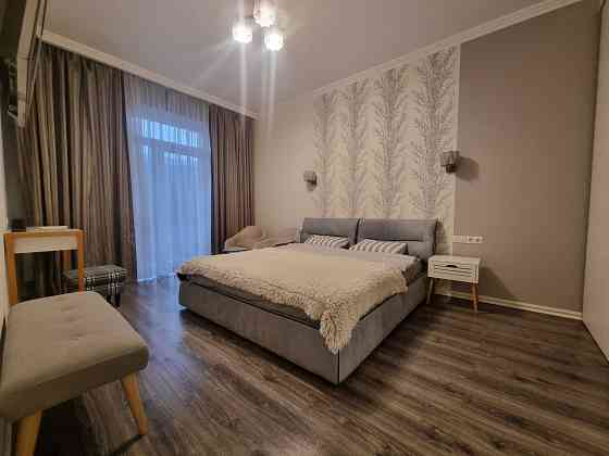 БЕЗ КОМІСІЇ! 3-кімнатна, Центр, бул. Лесі Українки 4 Киев