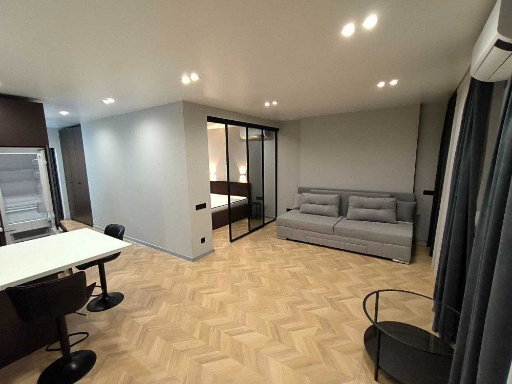 Оренда квартира студія ЖК Манхеттен сучасний ремонт центр Киев - изображение 1