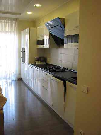 Оренда 2 кімнатноі квартири Ліпинка Киев