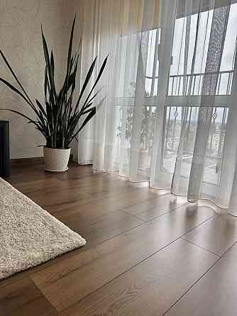 Продам гарну дворівневу квартиру в центрі з усіма меблями і технікою Rivne