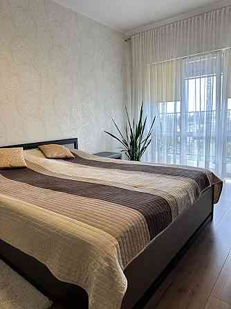 Продам гарну дворівневу квартиру в центрі з усіма меблями і технікою Rivne