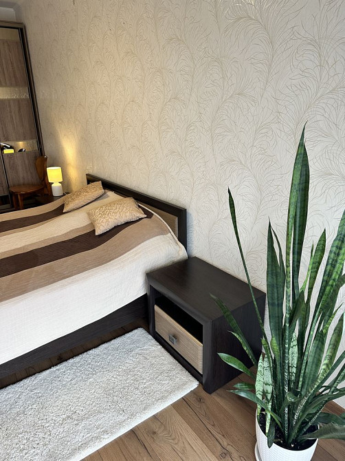 Продам гарну дворівневу квартиру в центрі з усіма меблями і технікою Rivne - photo 2