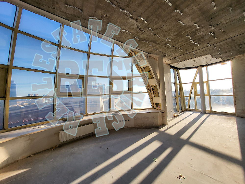 Без% Видова квартира 196м. ЦЕНТР Бессарабка Хрещатик ЦУМ Палац Спорту Киев - изображение 1