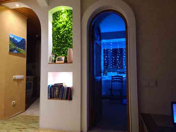 Продам або здам 2 кім кв в центрі дуже тепла! Меблі заходь та живи Smila