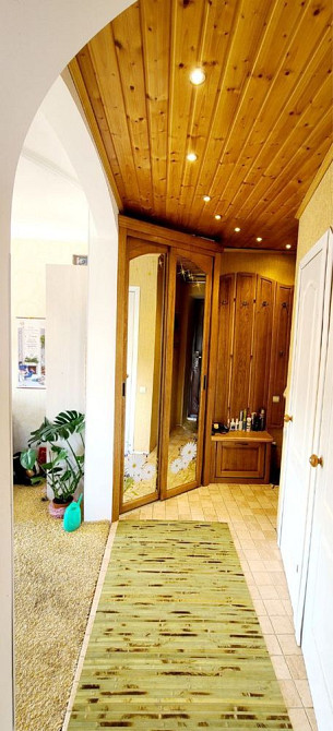 Продам або здам 2 кім кв в центрі дуже тепла! Меблі заходь та живи Smila - photo 3