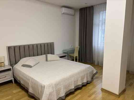 Продаж 3-к квартири по вул Бульварно-Кудрявська 36 Киев