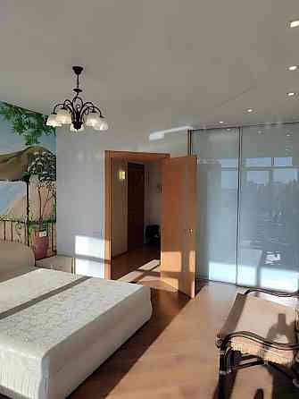 1-комнатная квартира 48 кв.м. Центр ! Узнаваемый ЖК ,высокого ранга ! Одесса