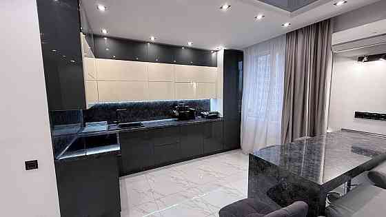 На продаж 1 кімнатна у 46 Перлині-ЖЕМЧУЖИНЕ 43 кв м. Держпрограми Lymanka