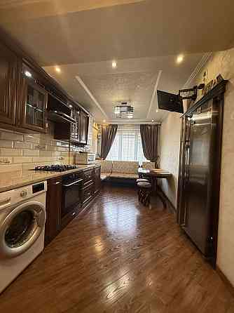 Продаж квартири м.Мостиська , центр Мостиска