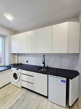 1 кімнатна квартира.Шкільний Кропивницкий