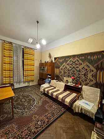 Продаж 3-кімнатної квартири по вул. Вітовського ЦЕНТР МІСТА ТОРГ Львов