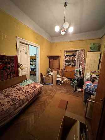 Продаж 3-кімнатної квартири по вул. Вітовського ЦЕНТР МІСТА ТОРГ Львов