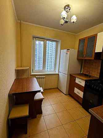 Світла 1-кімнатна квартира Деміївська 35 метро Деміївська Голосіївська Киев