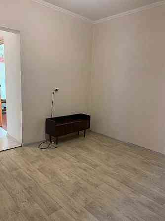 Продаж 3к квартири вул Ревуцького 13 Харківський масив Дарницькиий р-н Киев