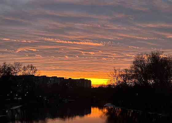 Продаж 3 кім. кв. 100 м.кв. вид на річку в новобудові Сумы