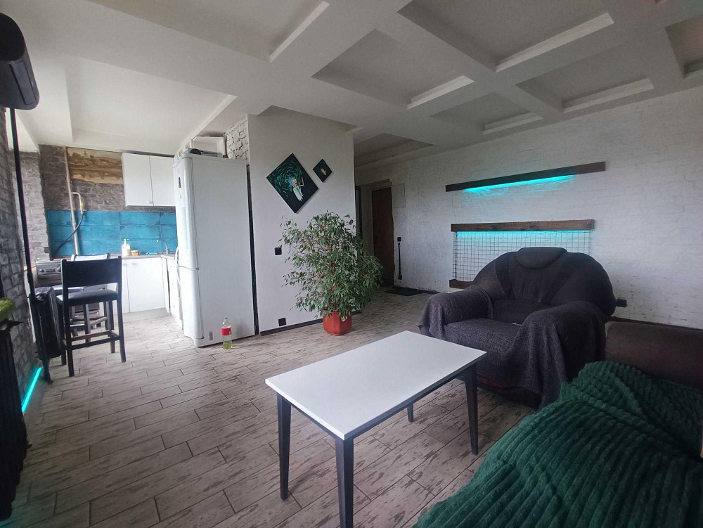 Продам 2-кімнатну квартиру, Дніпровський район, Русанівка OM Киев - изображение 1