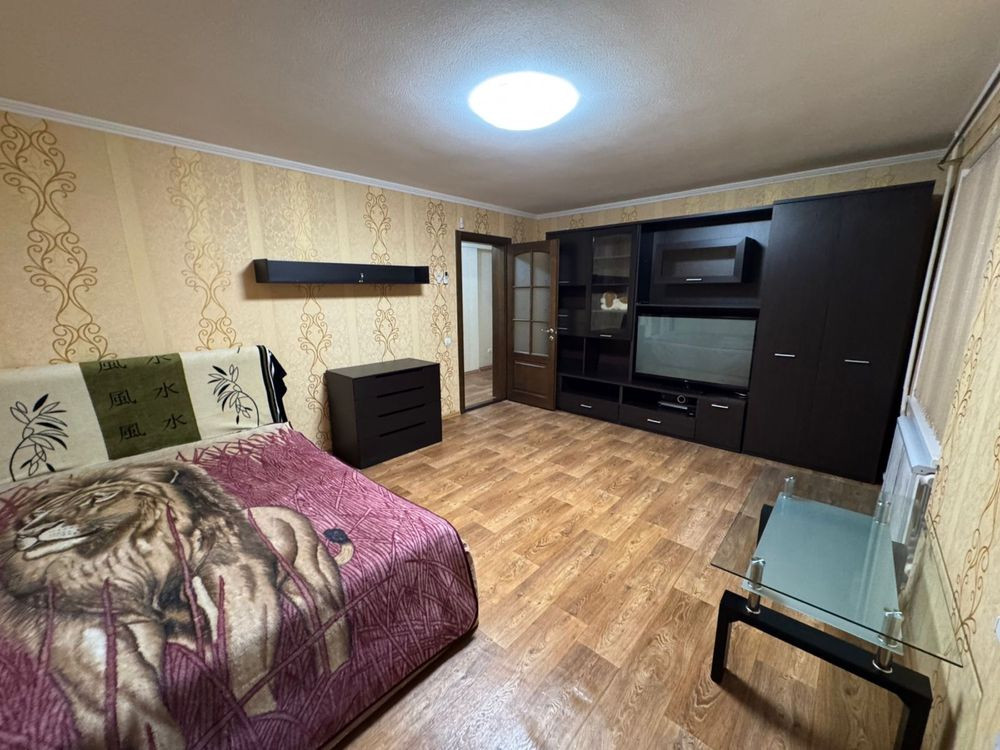 Продам 1к Лісовий пр. 12  рядом з м. Чернігівська Киев - изображение 1