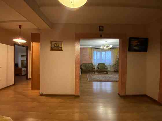 Простора 3-кімнатна квартира 111 м² з ремонтом, Пасічна Івано-Франківськ