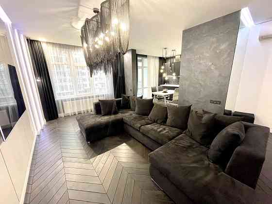 продаж 3к квартири Сучасний стиль ЖК Новопечерські Липки 2 паркомісця Киев