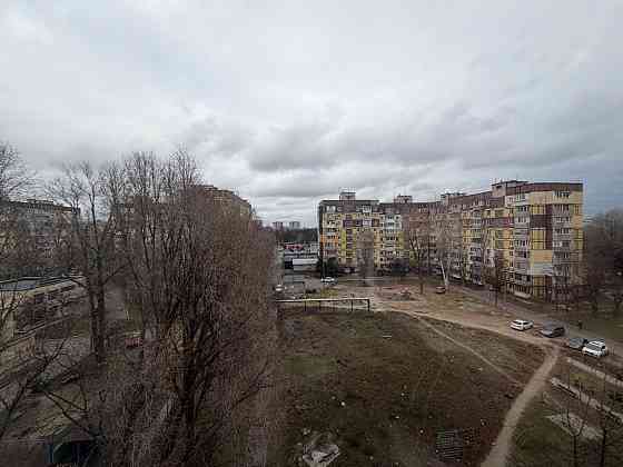 Продам 2к квартиру ул. Терещенковская 4 (ж/м Левобережный 1) Днепр