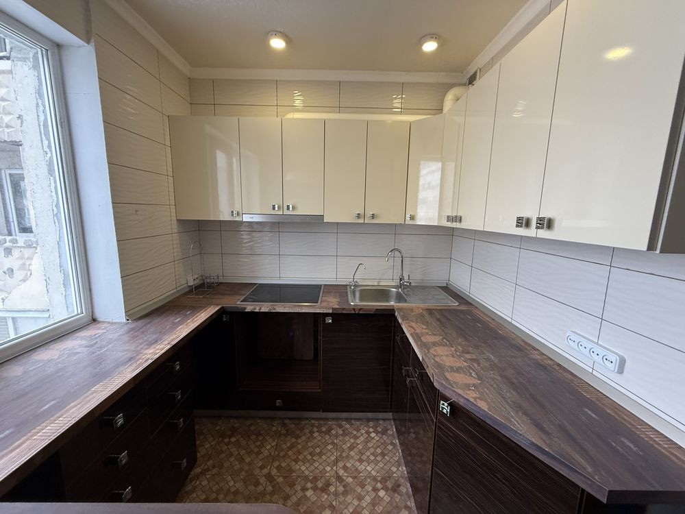 Продам 4к квартиру 83м2,Северная Салтовка 4 Харьков - изображение 1