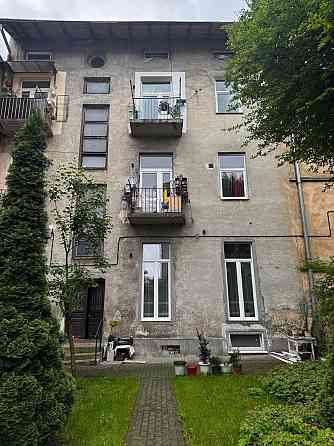 Продаж 2 кім квартири Вул Кобилянськоі 180000 торг Львов