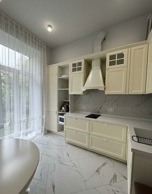 Продаж 2 кім квартири Вул Кобилянськоі 180000 торг Львів - зображення 2