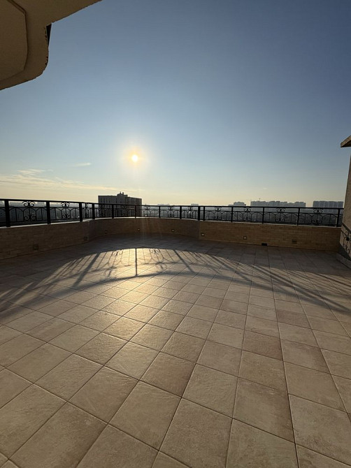 ТРЕХКОМНАТНАЯ  КВАРТИРА дом Бизнес класса ЖК Милос с ремонтом Одесса - изображение 4