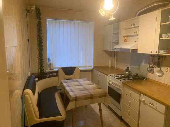 Продам 4 кім квартиру на Нивках вул Зеленого Клену 1/9 Киев