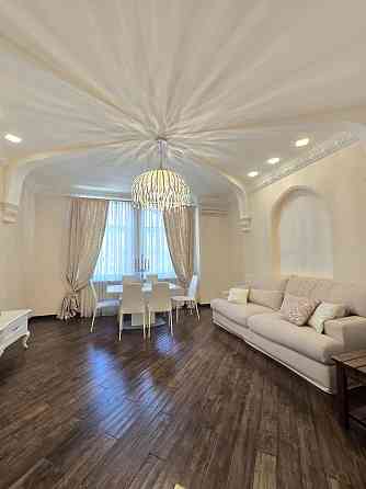 Центр Вид на Хрещатик  Ремонт 3кім=120м² / Липки Лютеранська Прорізна Киев