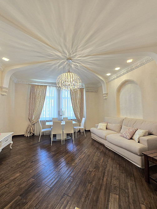 Центр Вид на Хрещатик  Ремонт 3кім=120м² / Липки Лютеранська Прорізна Киев - изображение 2