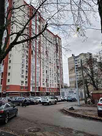 Василенка 17а, с ремонтом возле парка, озеро, метро Шулявка Киев