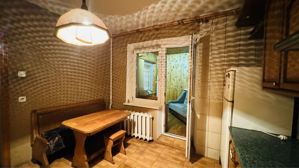 Продаж 3к квартири ул. Радунского, Деснянский р-н Киев - изображение 1