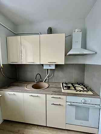 Продам срочно 2к на пр Науки Днепр