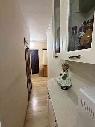 Продам двокімнатну  квартиру з ремонтом, Подільський р Перемишильська Киев