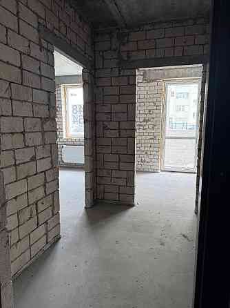 24000 Жк Мира 3 Продам БОЛЬШУЮ 1 комнатную квартиру S-46 кв.м ,1 этAS Харьков