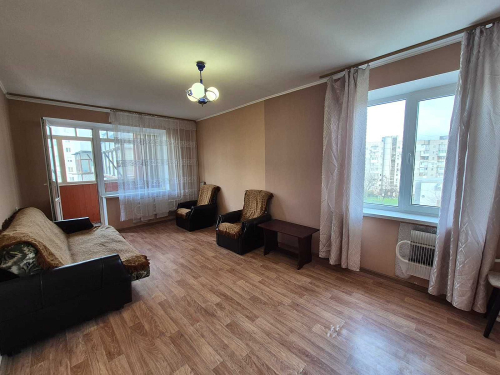 Продам 1-кімнатну квартиру в Чорноморську, морський квартал Чорноморськ - зображення 2