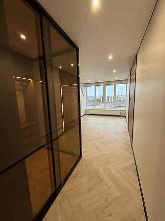 Велика євро 2 квартира з дизайнерським ремонтом ГАЗ! Центр міста Ирпень