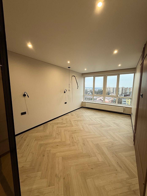 Велика євро 2 квартира з дизайнерським ремонтом ГАЗ! Центр міста Ирпень - изображение 5