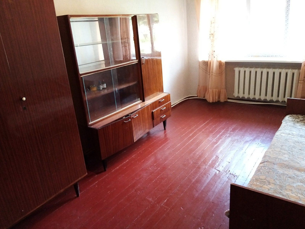 Центр Сквири, вул.М.Рильського, 2-кімнатна з косметичним ремонтом Сквира - изображение 7