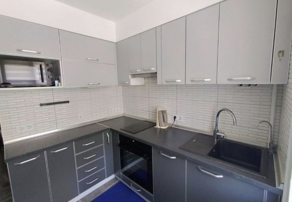 Продажа 2ой квартиры в Вознесеновском р-не Запорожье - изображение 1