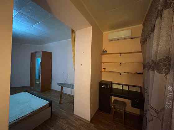 Сдам 1 кімнатну квартиру в ЖК « Затишний» недалеко від центру. Є газ. Одеса