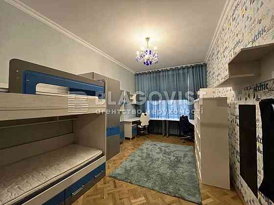Продаж, шикарна сталінка 3-к квартира, 86м2,  район політех Киев