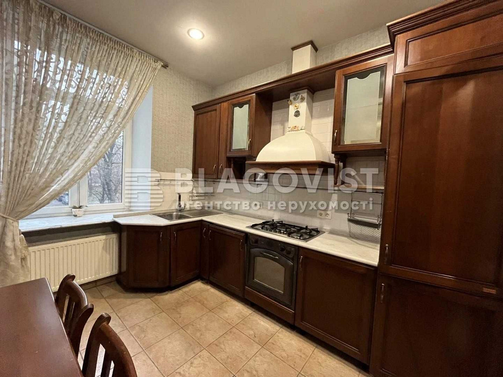 Продаж, шикарна сталінка 3-к квартира, 86м2,  район політех Киев - изображение 7