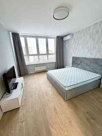 Сдам 1 к квартиру м.Чернігівська 2 хв пішки Київ