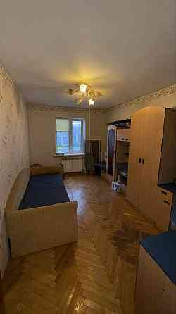 Продаж 3х кімнатної , вул. Данькевича 1/79, поряд парк Молодіжний Киев