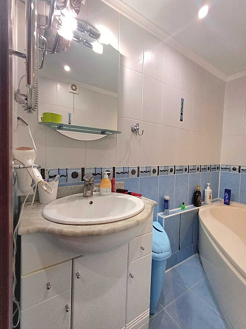 Продається простора 3-кімнатна квартира по вул. Пимоненка Львов - изображение 6