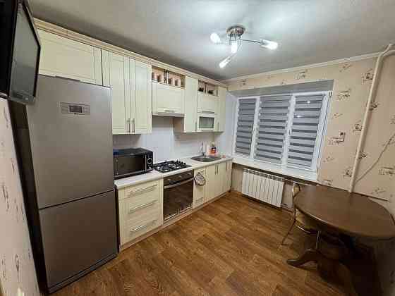 Продажа 1к Лісовий проспект 12А м. Чернігівська та Лісова. Киев