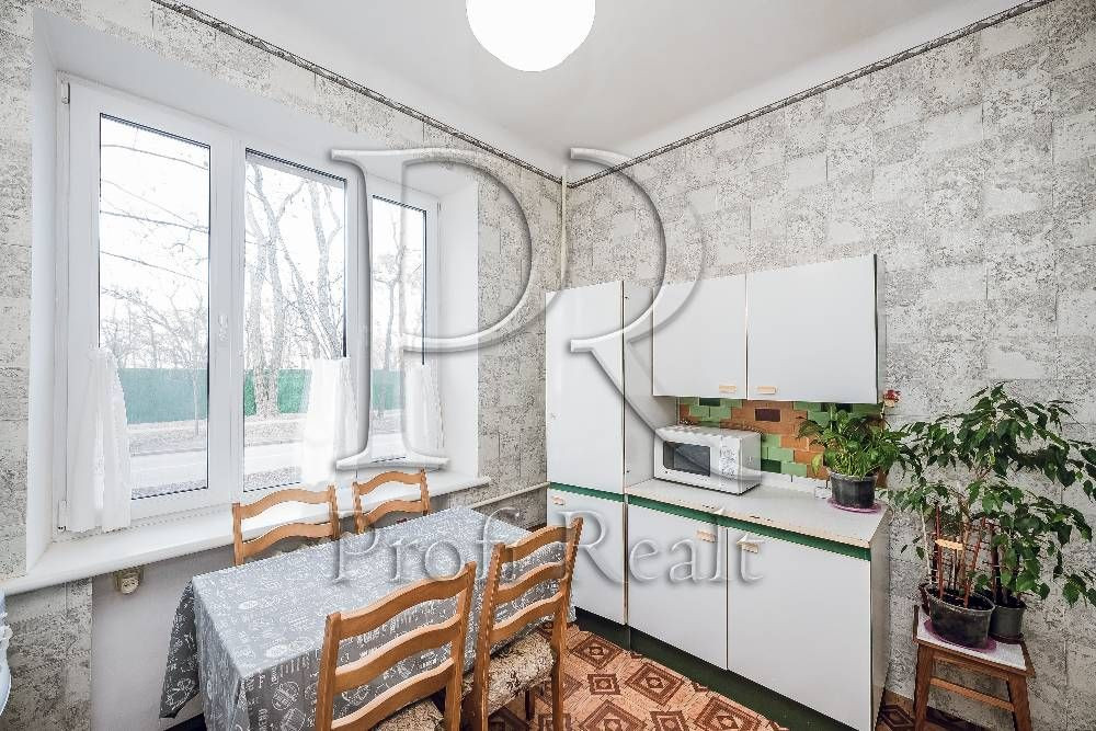 Продаж 2 кімн. квартири-сталінки за адресою проспект Науки 42/1 Киев - изображение 7