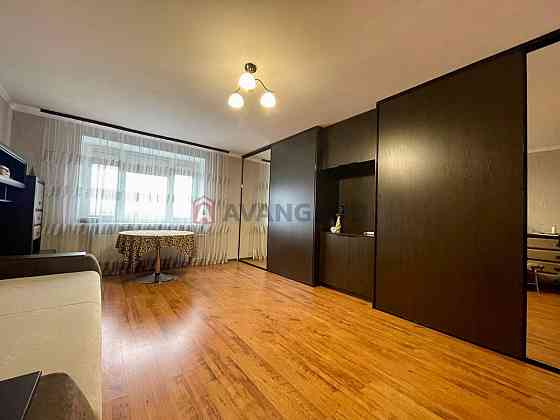 Простора 2-к. квартира з новим ремонтом. Казбет Черкассы